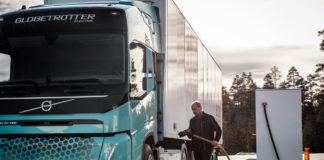 Nyíltan rejtjeleznek