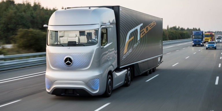 Mercedes-Benz Future Truck 2025: Szép új világ