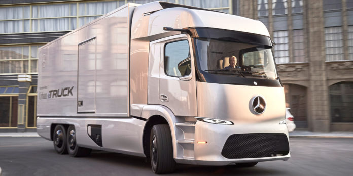 Mercedes-Benz Urban eTruck: Beütött a villám