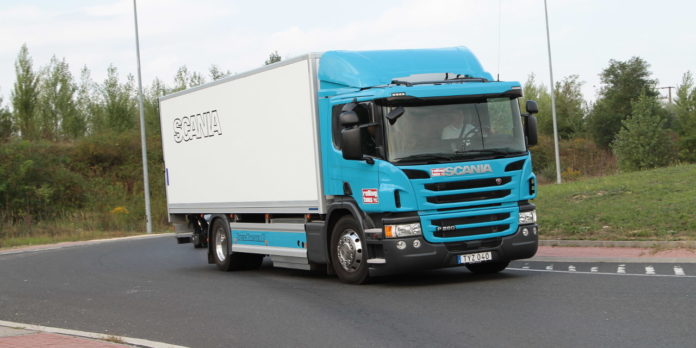 Scania P 280 DB4x2MNB CNG: Csendestárs