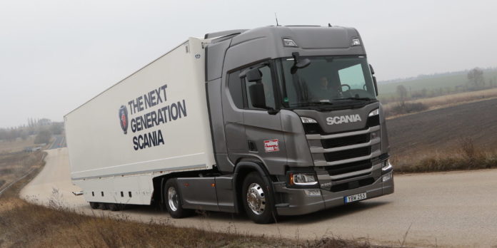 Scania R 500 A4x2NB Highline teszt: Csak igényeseknek