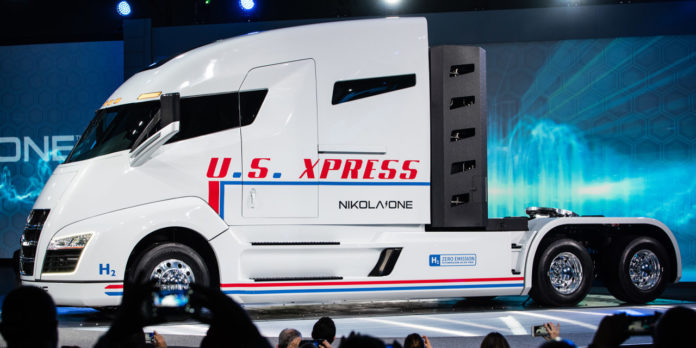 Nikola One üzemanyagcellás vontató: Hidrogénkamion