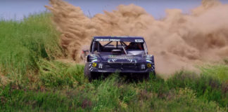 Fűnyírás 850 lóerővel