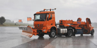 Önvezető hókotrók