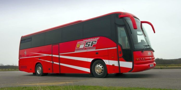 Irisbus Domino Orlandi HDH Ferrari busz: Szolgálati jármű