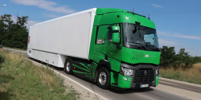 Renault Trucks T 440 Optifuel Sleeper Cab: Még „optibb”