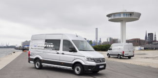 E, mint elkezdődött