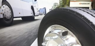 Villanybuszokra és terepre