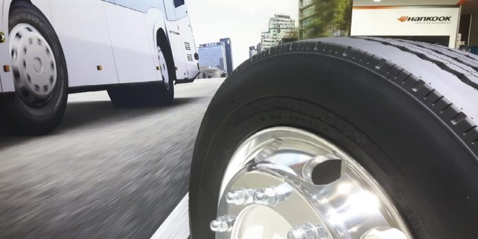 Hankook gumiabroncsok: Villanybuszokra és terepre