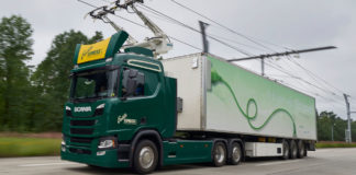 Áramszedős kamionok