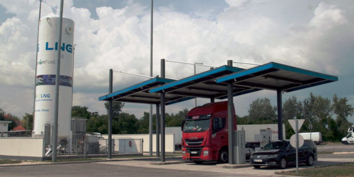 LNG-töltőállomás Szigetszentmiklóson: Megnyílt az első LNG-kút