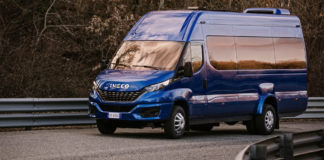 Megújult minibuszok