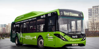 Komáromi sikerek a szigetországban