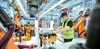 A koronavírus-járvány hatásai: Kigyorsítási szakaszban