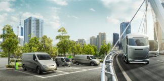 Segítő szándékkal jönnek