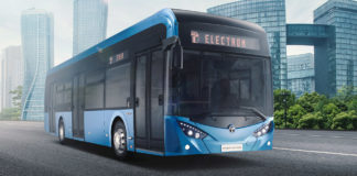 Új tulajdonos, új üzletek