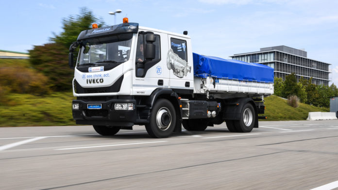 ZF PowerLine: Hódító nyolcas