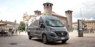 Fodrásznál jártál?