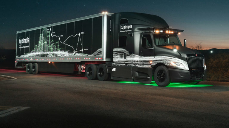 Önvezető teherautók az USA-ban: Önállósított cirkálók