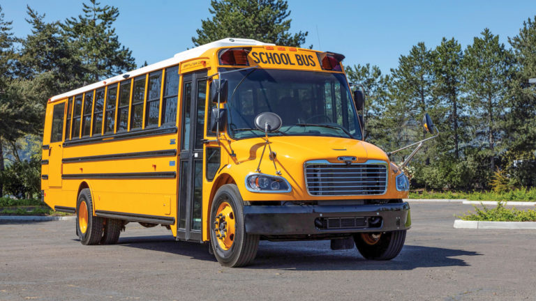 Villanyos iskolabuszok