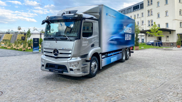Mercedes-Benz eActros és Actros L menetpróba: Még fényesebb csillagok