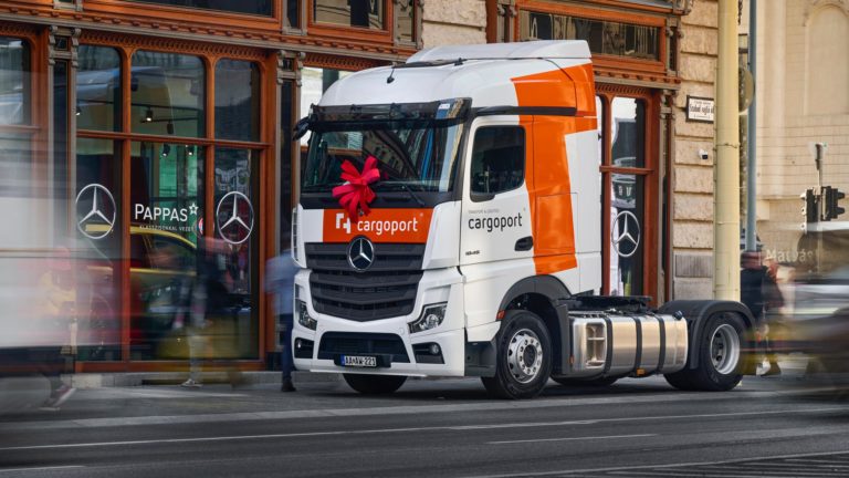 A Cargoport Kft. új vontatói: Hatékony partneri együttműködés