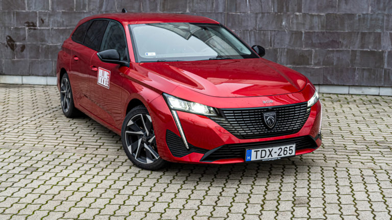 Peugeot 308 SW 1.2 PureTech: Koraszülött oroszlán
