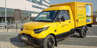 Saját márkás csomagszállító