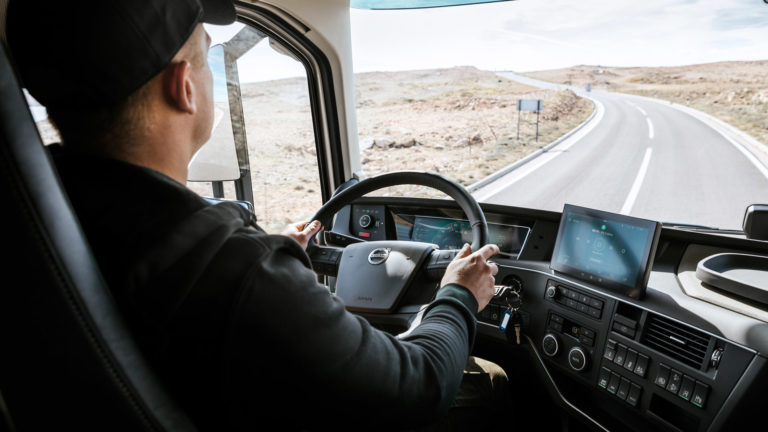 Új lehetőségek a járművezető-továbbképzésben: Utazás a hatékonyság felé