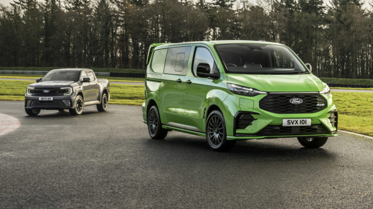 Ford kishaszonjárművek: Fenntartható dinamizmus