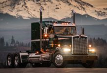 Nyugdíjba vonulnak a nagymenők