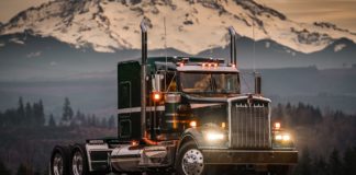 Nyugdíjba vonulnak a nagymenők