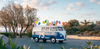 75 éves a Volkswagen Transporter: Büszkén ragyog az aranyfarkas Wolfsburg címerén!