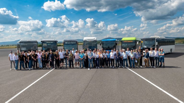 Magyarországon mérték össze tudásukat a helyközi buszok